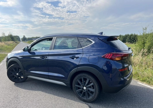 Hyundai Tucson cena 77500 przebieg: 131000, rok produkcji 2018 z Sulejów małe 667